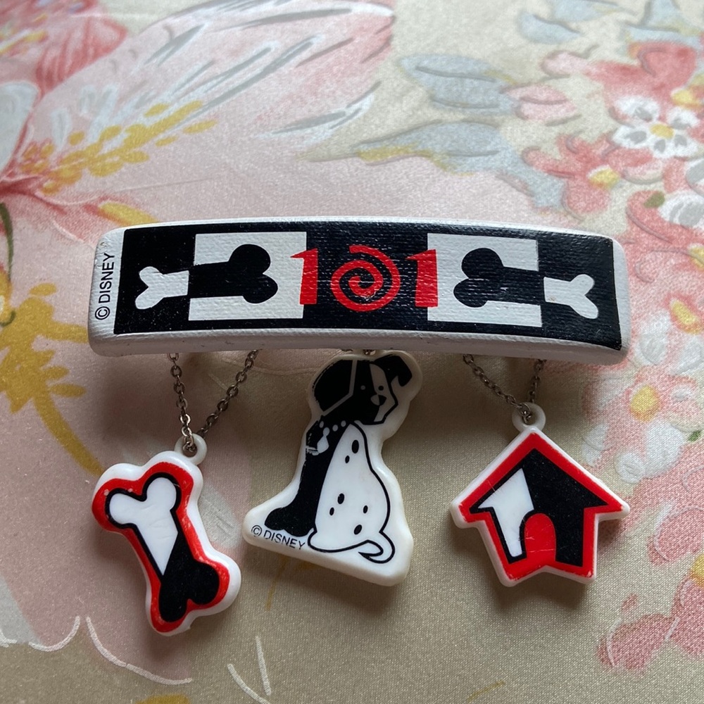 Vintage Disney 101 Dalmatians hair clip
